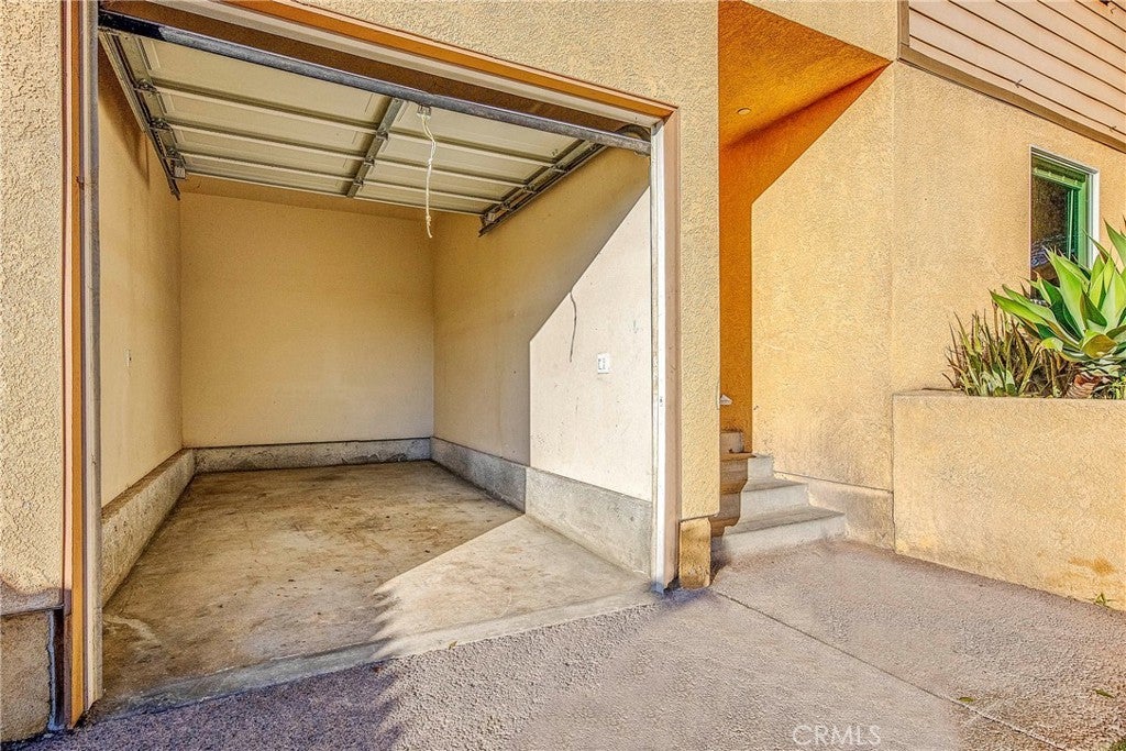 Photo of Listing #PW25088941