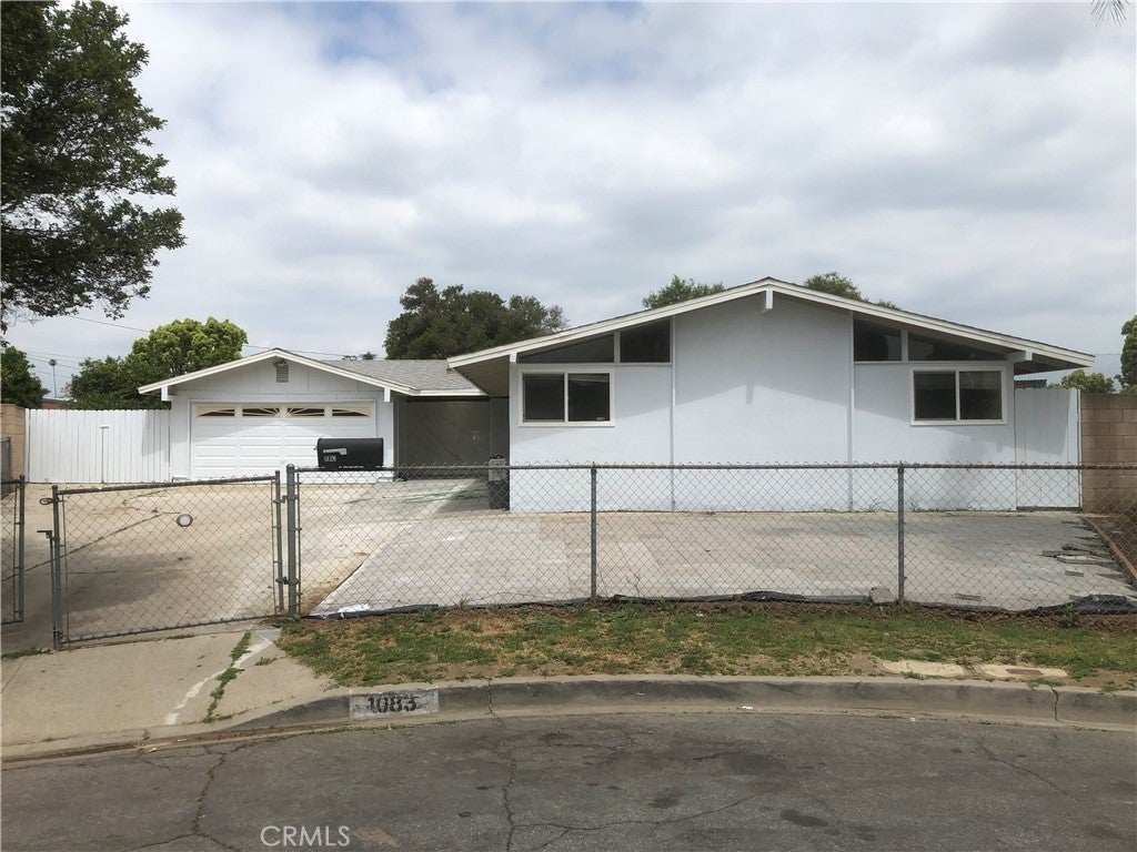 Photo of Listing #OC25089018