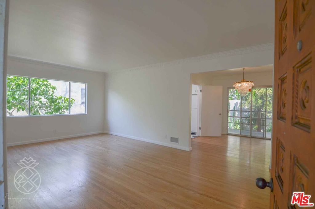 Photo of Listing #25529063