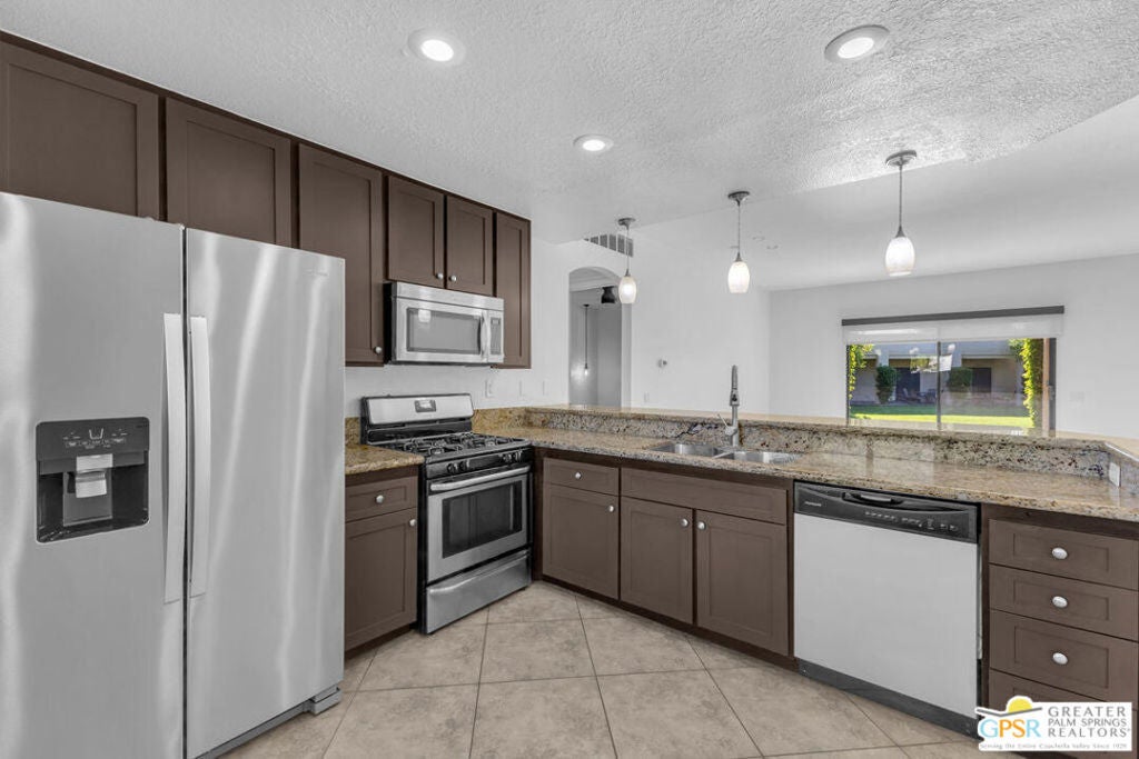 Photo of Listing #25528459PS