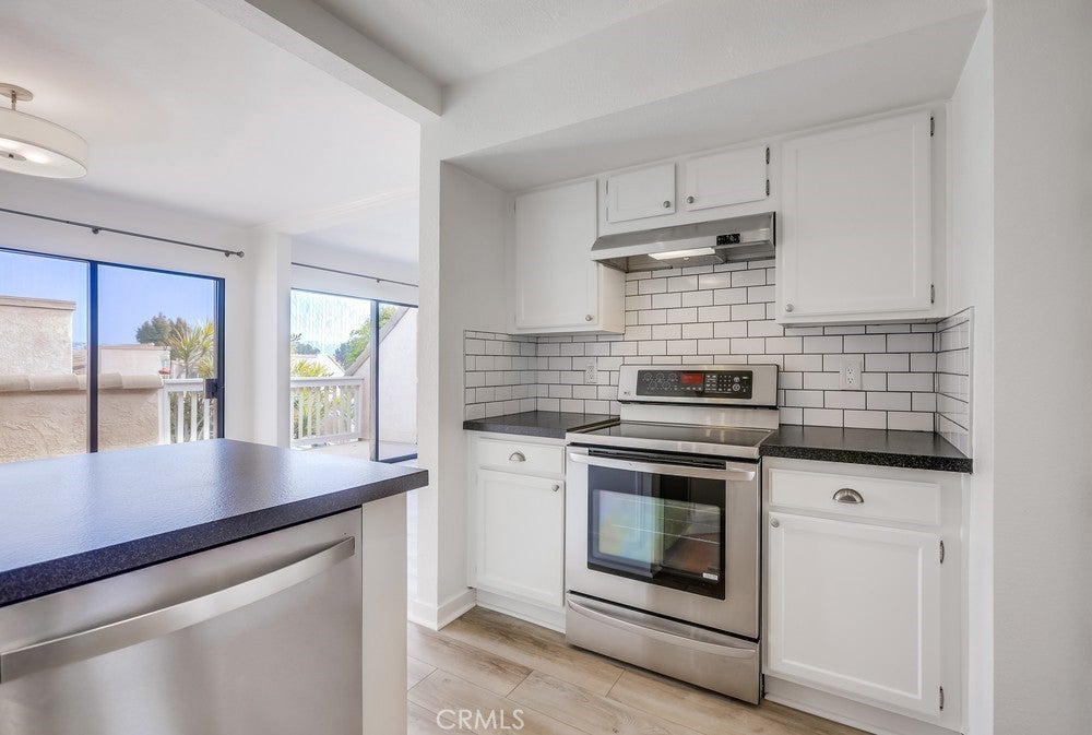 Photo of Listing #DW25089699