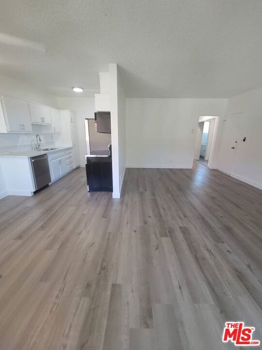 Photo of Listing #25529579