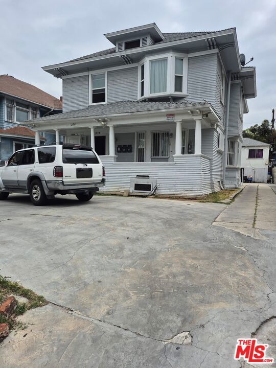 Photo of Listing #25529569