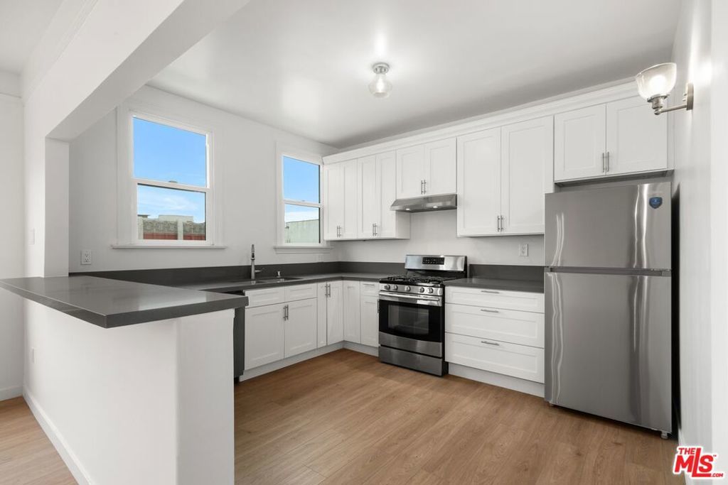 Photo of Listing #25528263