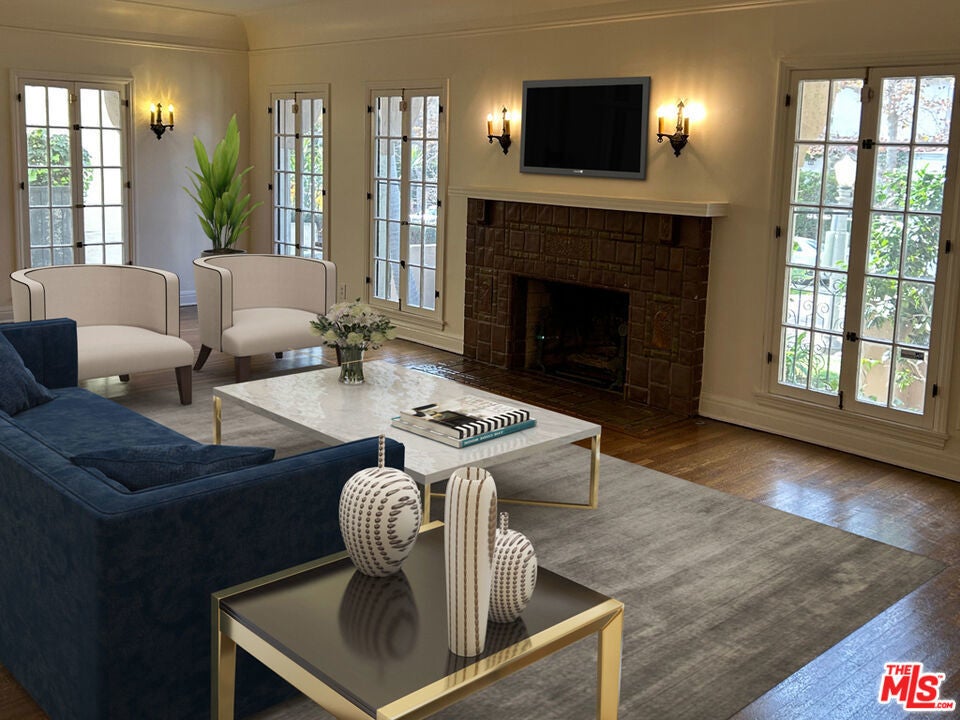 Photo of Listing #25529897