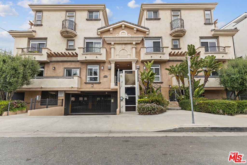 Photo of Listing #25527781