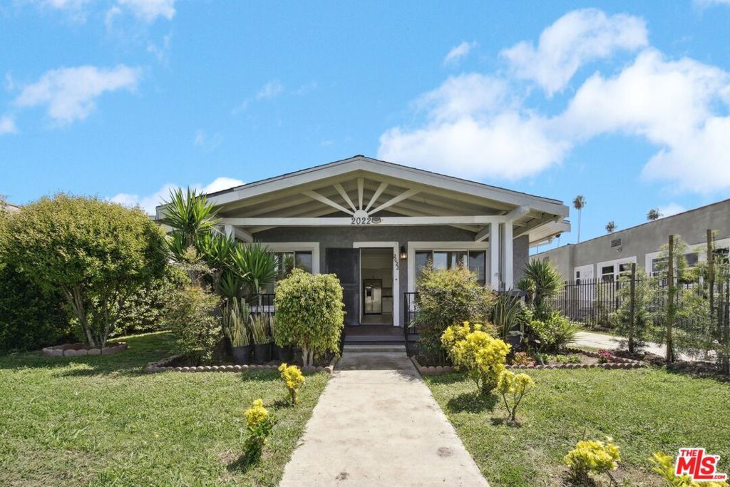 Photo of Listing #25521887