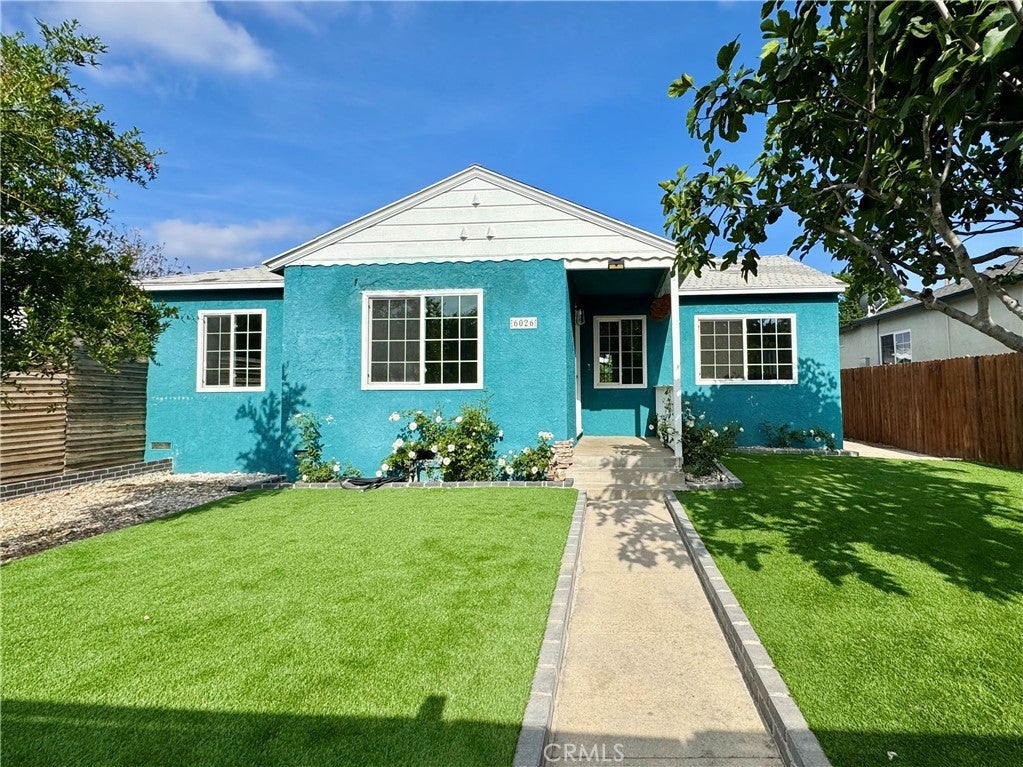 Photo of Listing #SR25091346