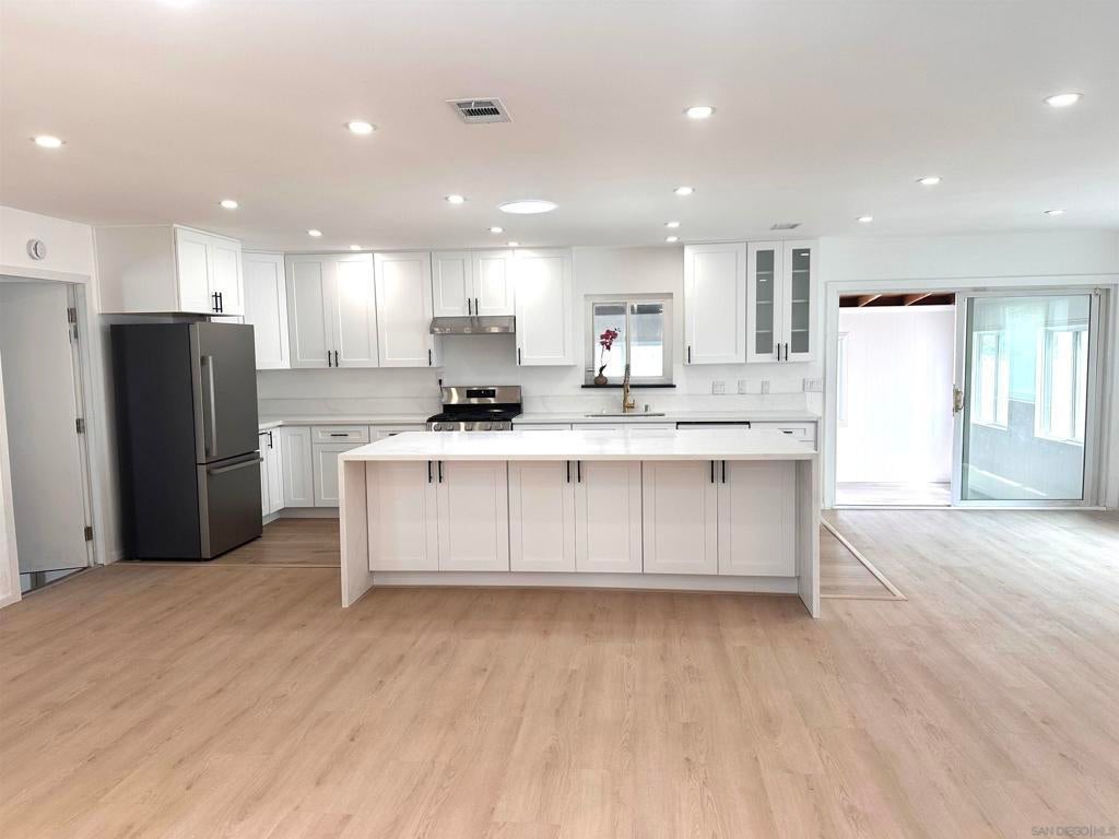 Photo of Listing #250025714SD