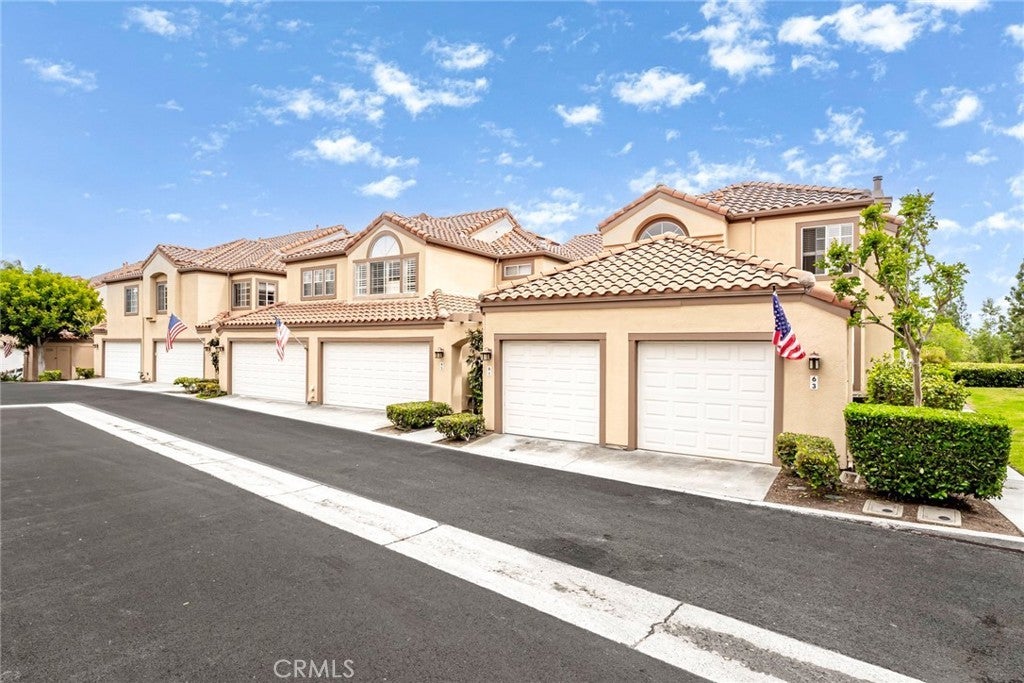 Photo of Listing #OC25092123