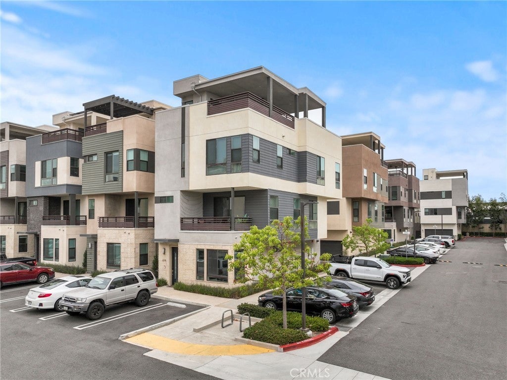 Photo of Listing #PW25092652