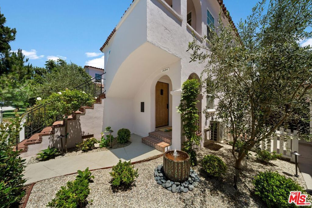 Photo of Listing #25531257