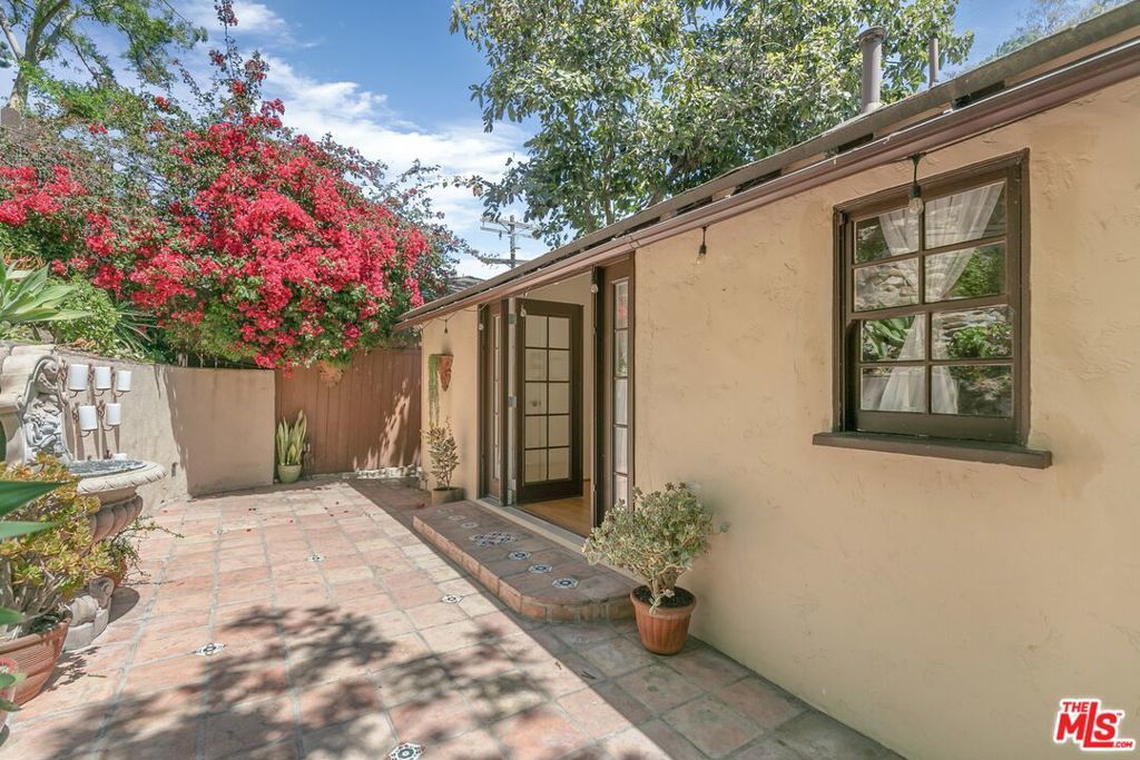 Photo of Listing #25531183