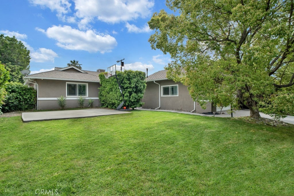 Photo of Listing #SR25093960