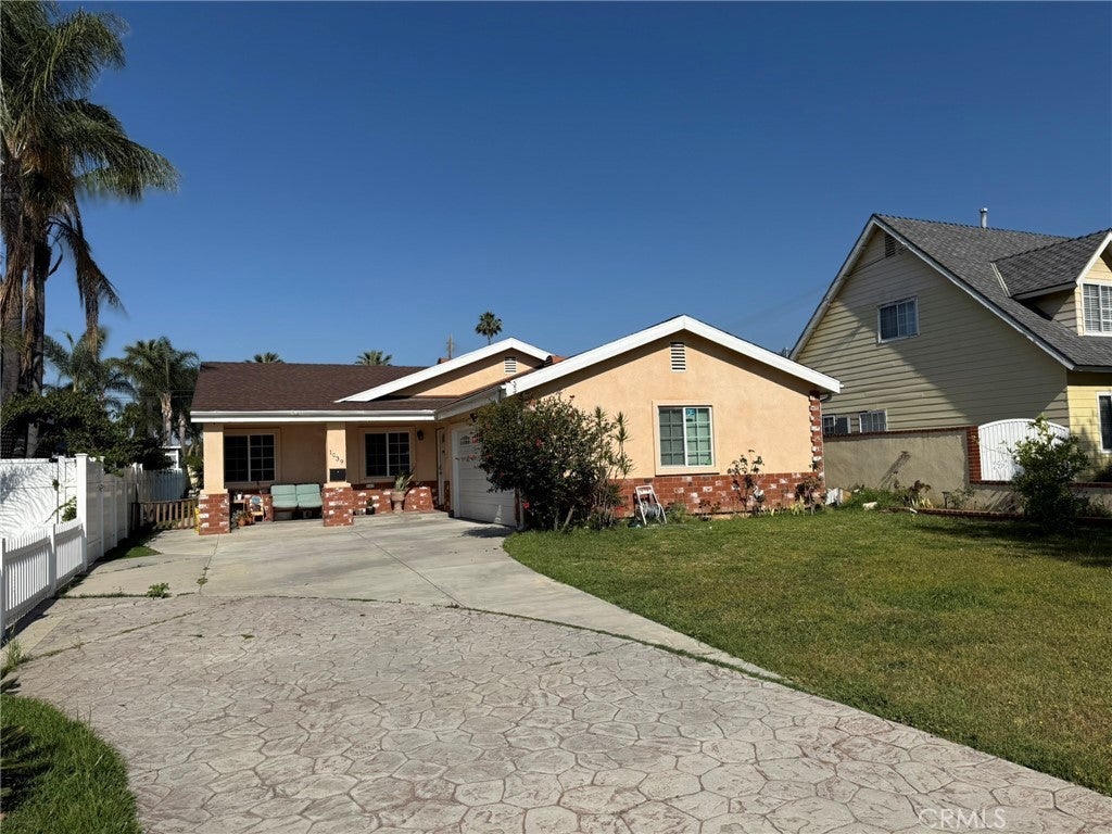 Photo of Listing #DW25094510