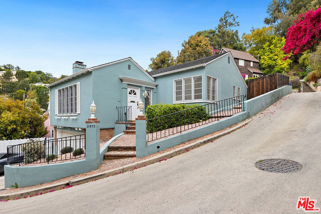 Photo of Listing #25532089