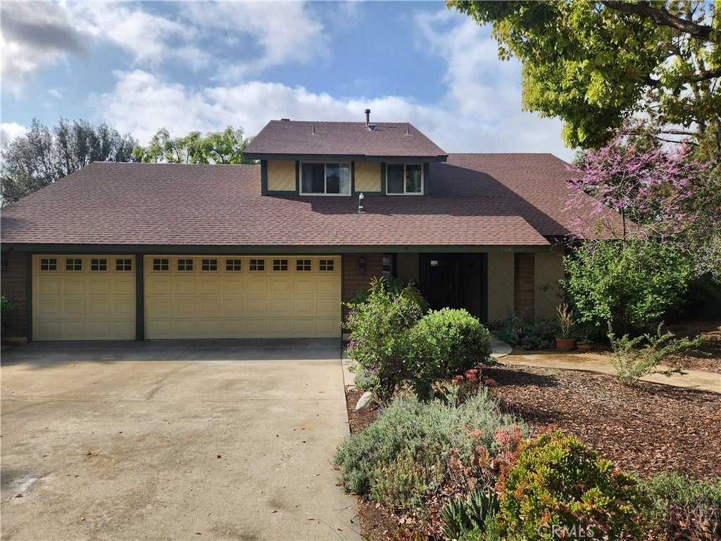 Photo of Listing #CV25089434