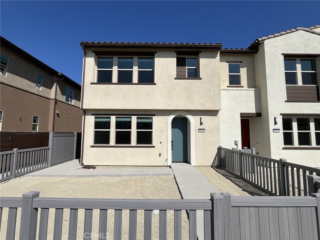 Photo of Listing #OC25095711