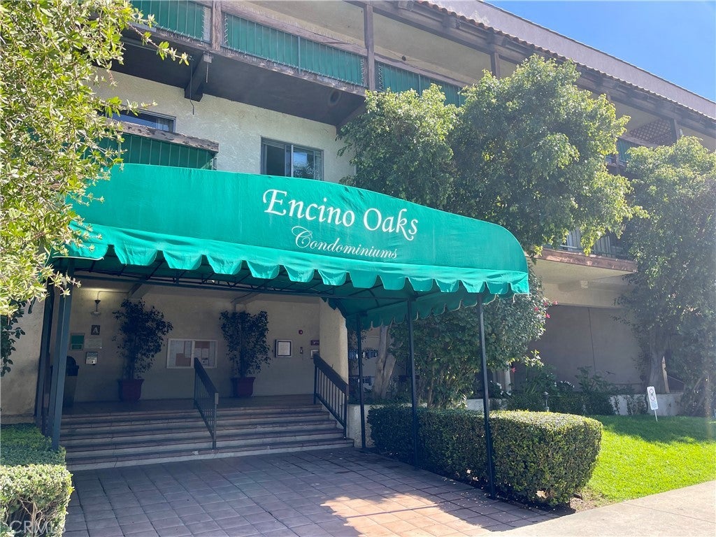 Photo of Listing #SR25095236