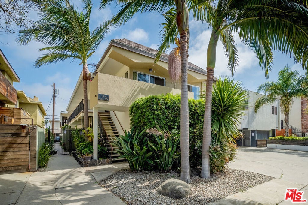 Photo of Listing #25532553