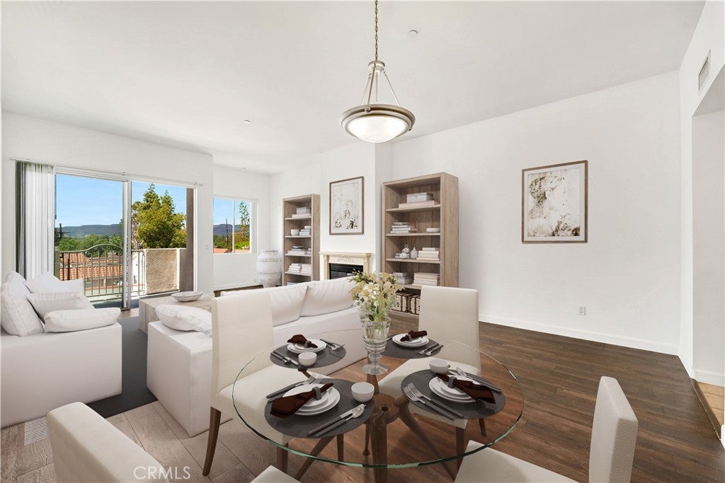 Photo of Listing #SR25094235