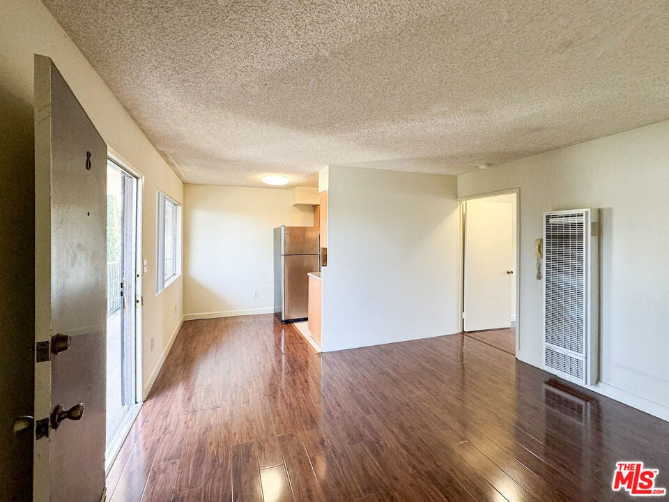 Photo of Listing #25532737