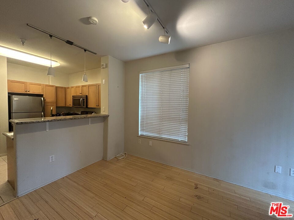 Photo of Listing #25532833