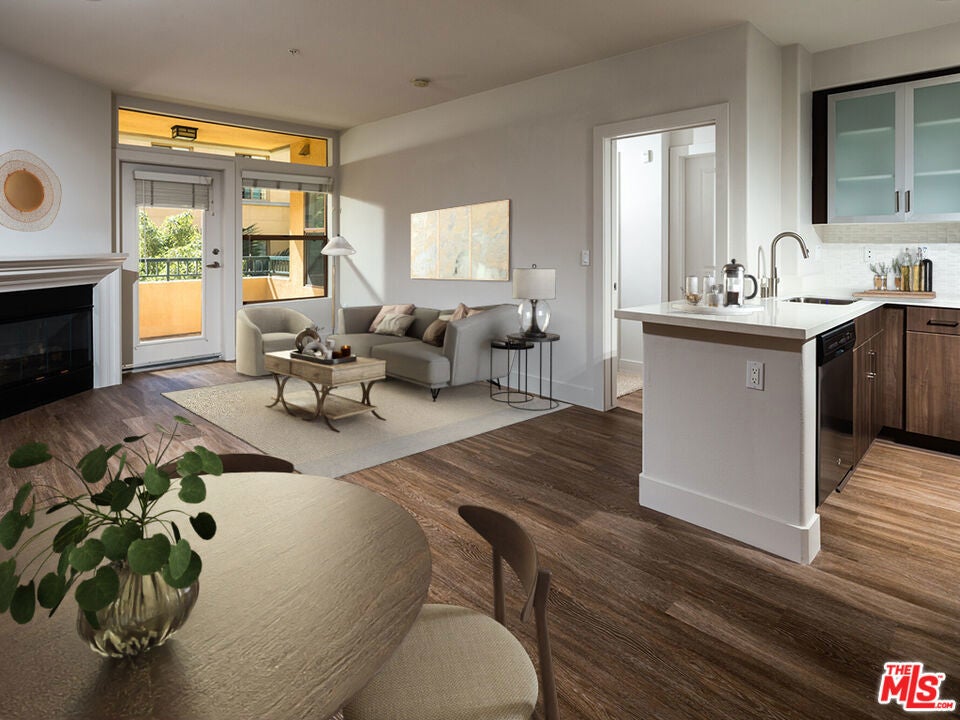 Photo of Listing #25532965