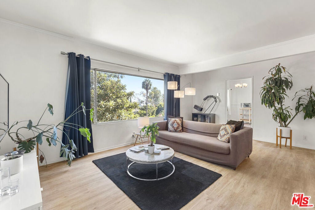 Photo of Listing #25532825