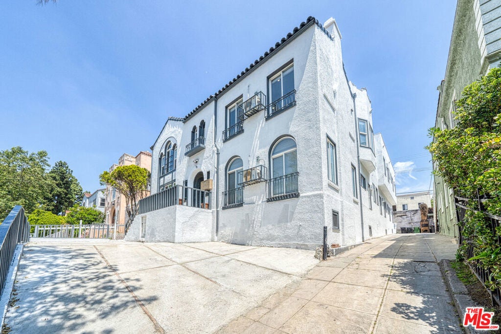 Photo of Listing #25533166