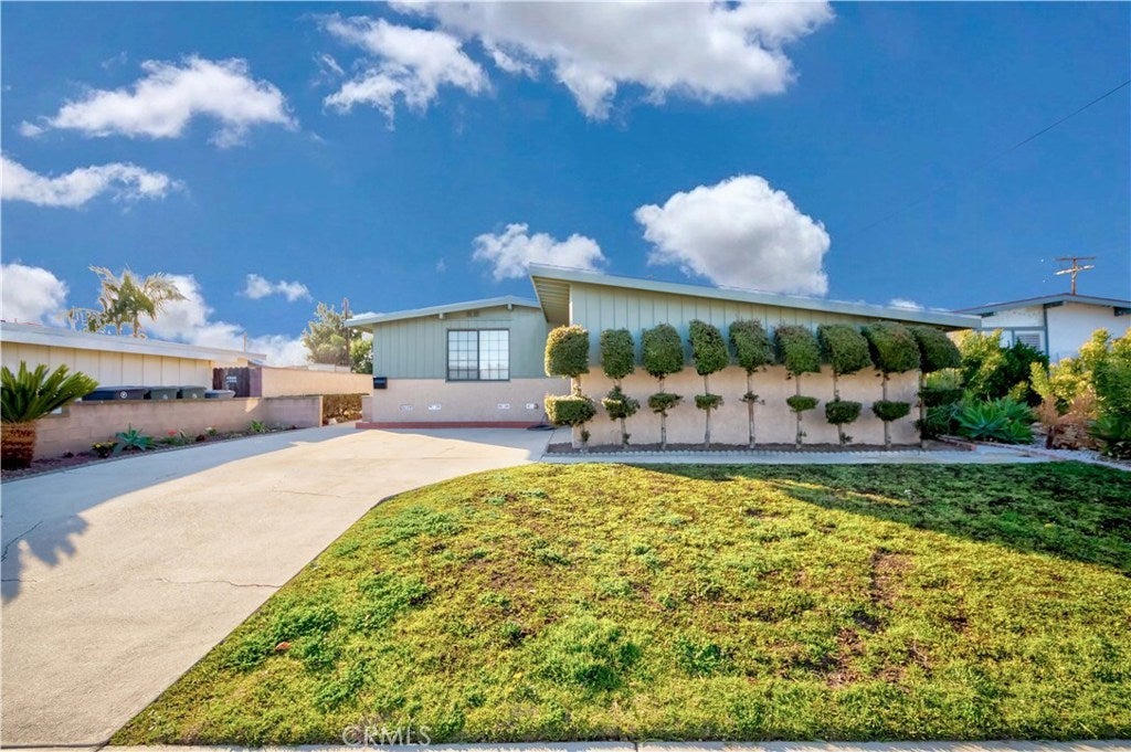 Photo of Listing #PV25097123