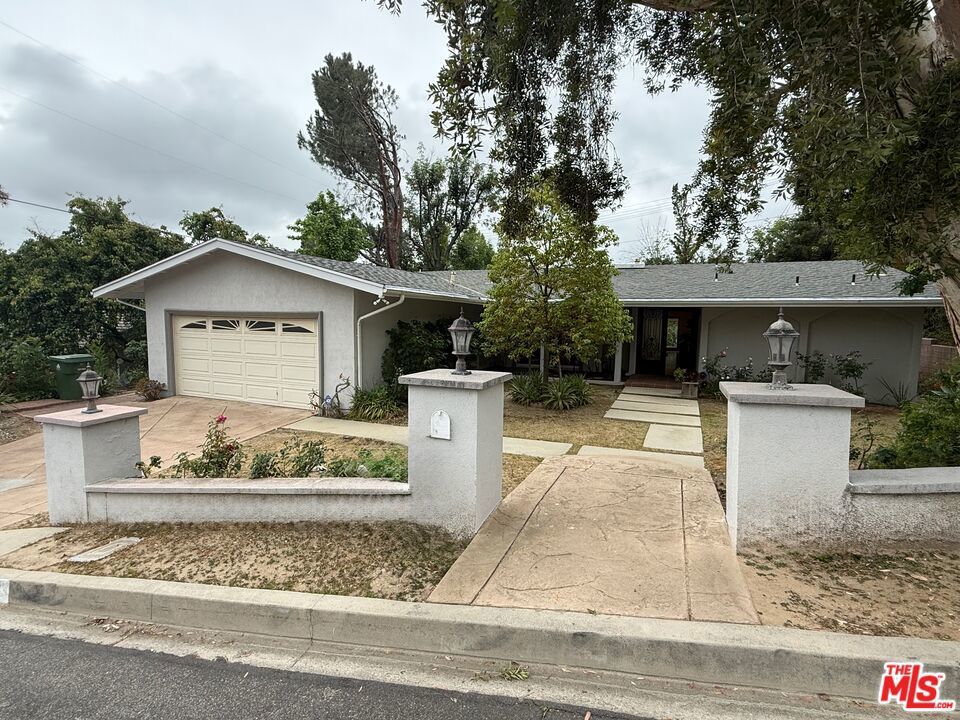 Photo of Listing #25533193