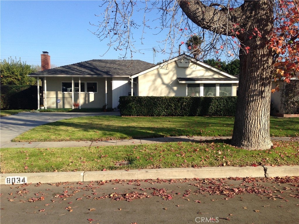 Photo of Listing #SR25096441