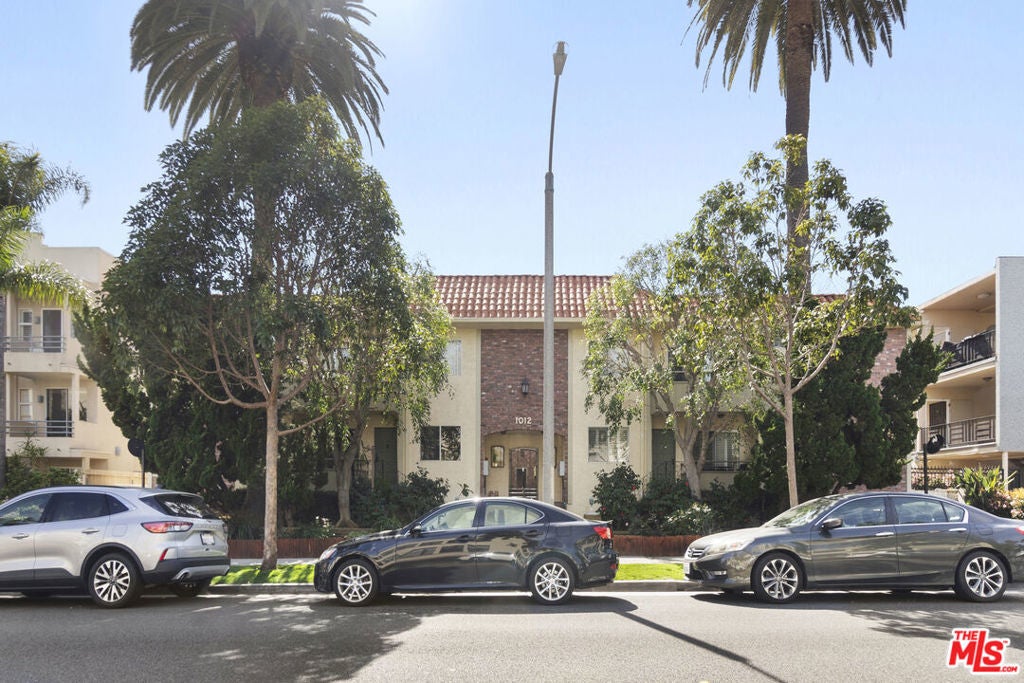 Photo of Listing #25533455