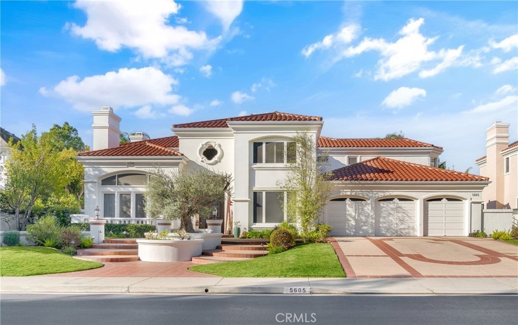 Photo of Listing #SR25097524