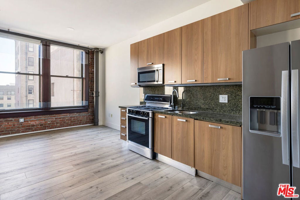 Photo of Listing #25533515