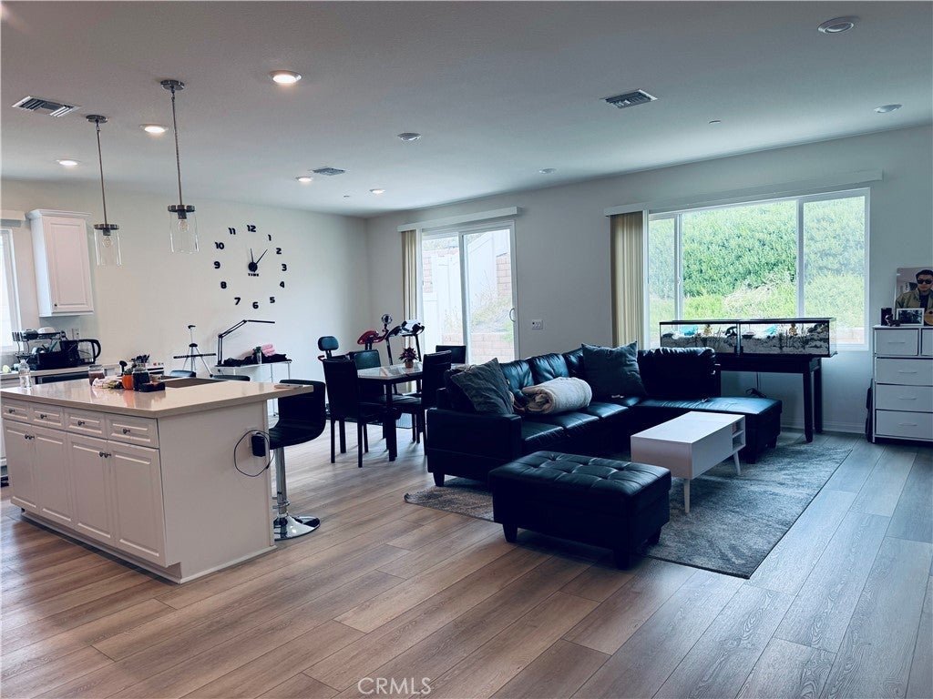 Photo of Listing #OC25097106