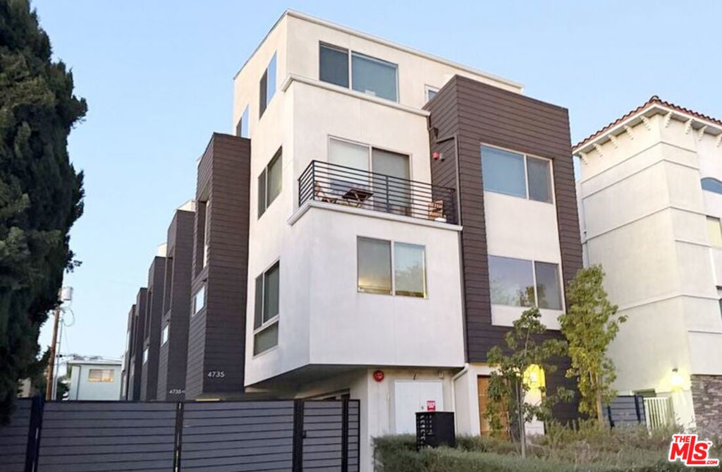 Photo of Listing #25533827