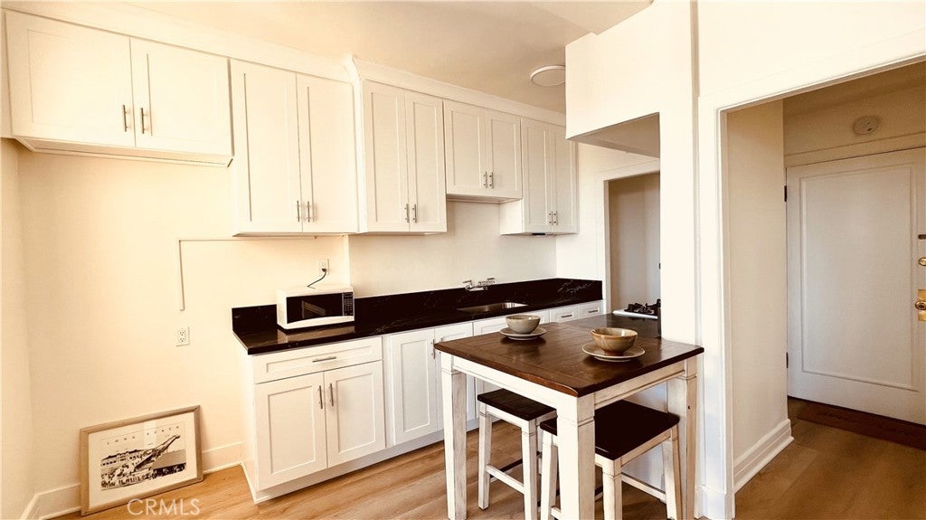 Photo of Listing #RS25098490