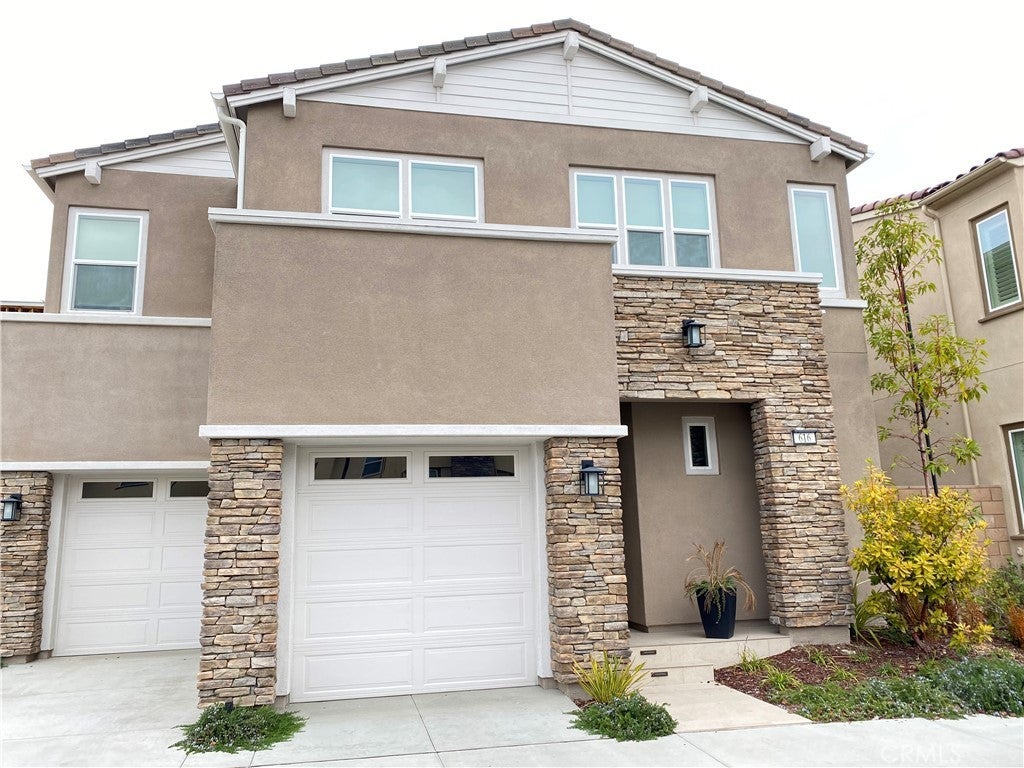 Photo of Listing #OC25099003