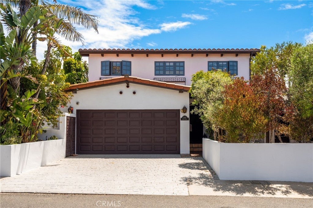 1102 Palm Lane