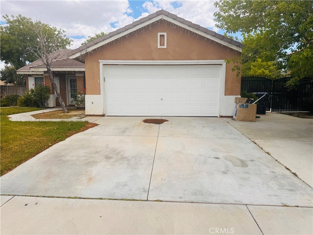 Photo of Listing #SR25100343