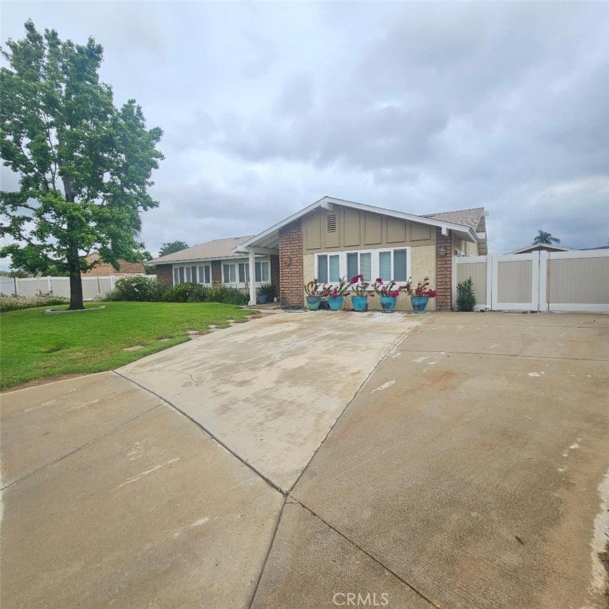 Photo of Listing #IG25100404