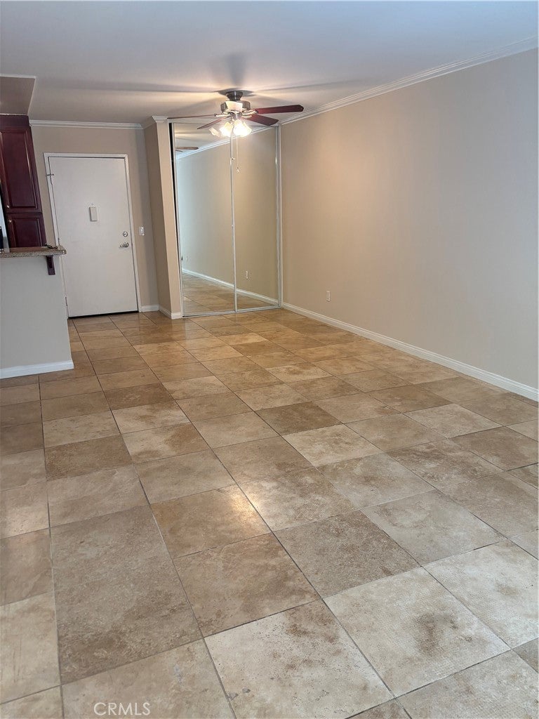 Photo of Listing #SR25100485