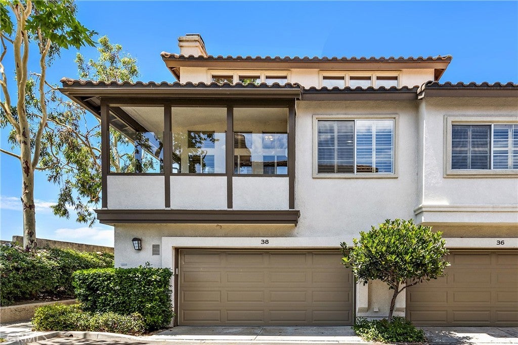 Photo of Listing #OC25100497