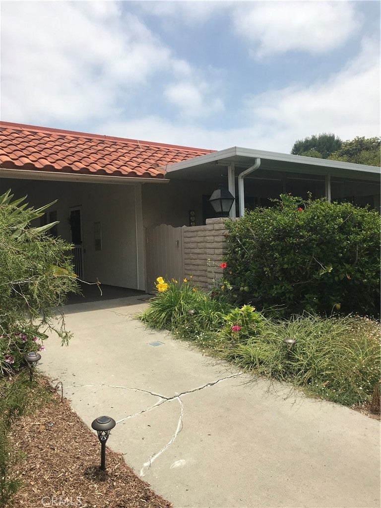 Photo of Listing #OC25100614