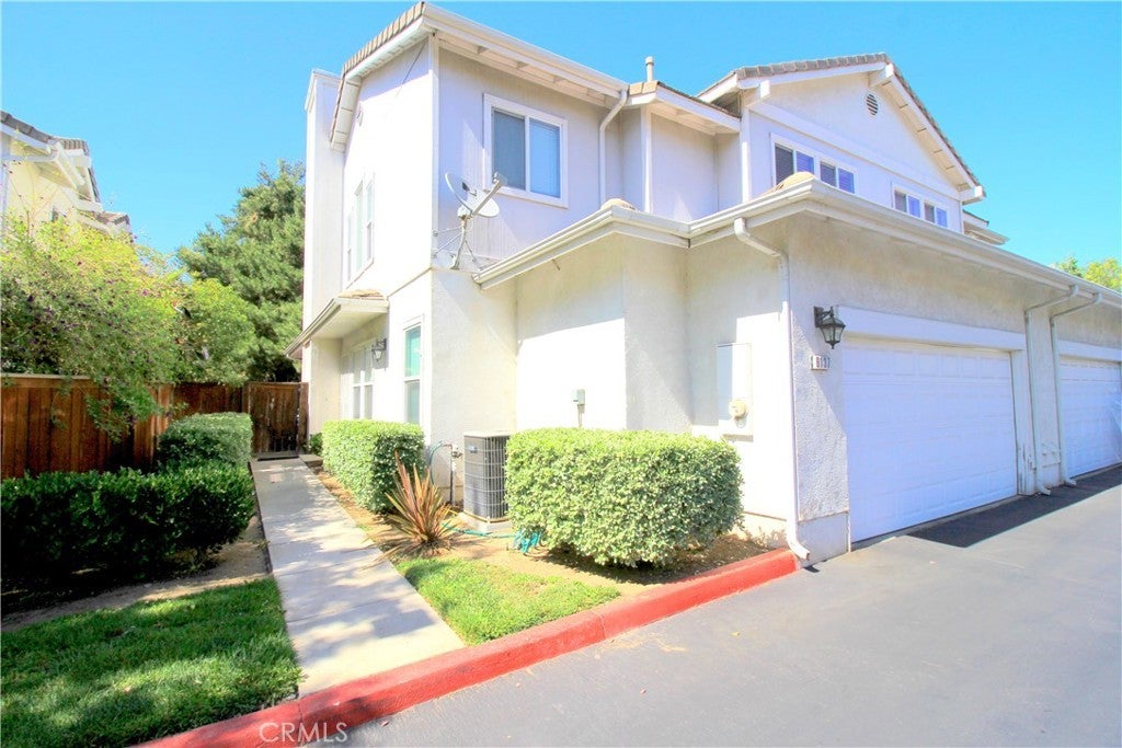 Photo of Listing #TR25100773