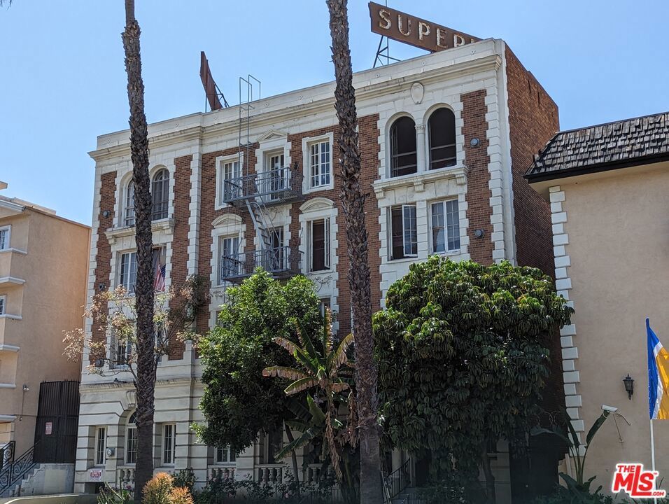 Photo of Listing #25535403