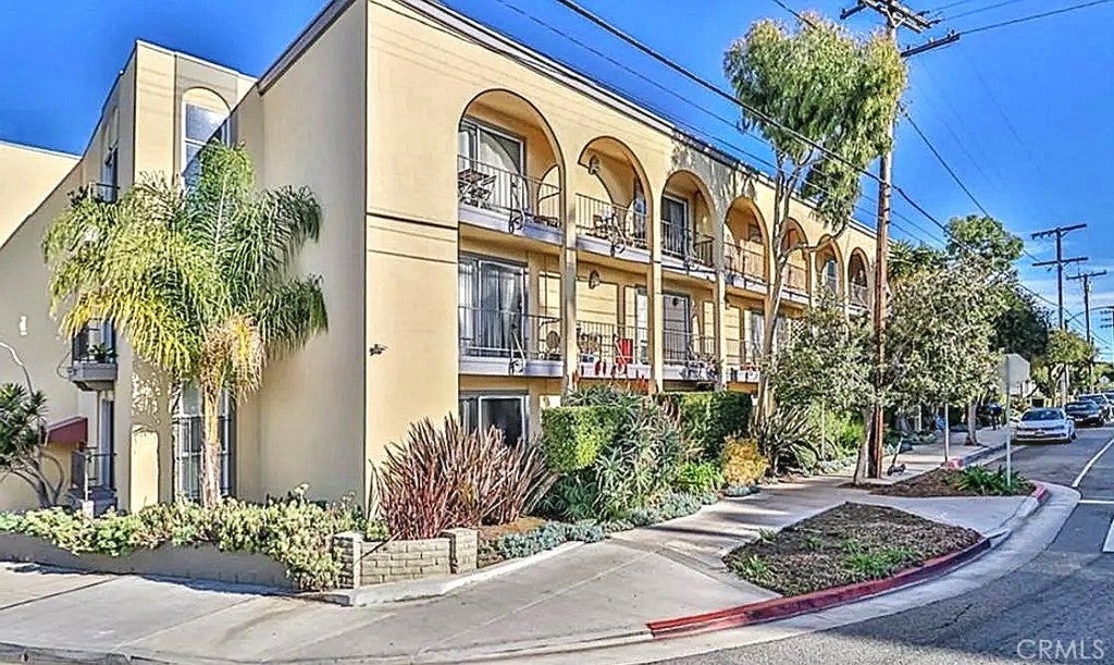 Photo of Listing #SR25101814