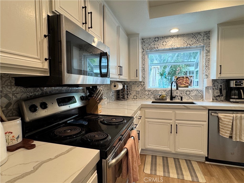 Photo of Listing #OC25099065